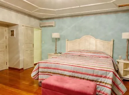 Kastello Otel