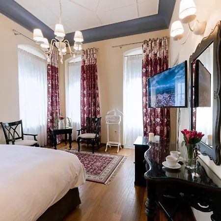 מלון Kastello 3*