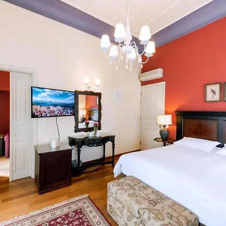 מלון Kastello נאפפליו