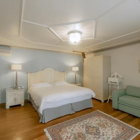 Hotel Kastello