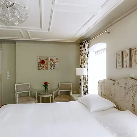 Hotel Kastello 3*
