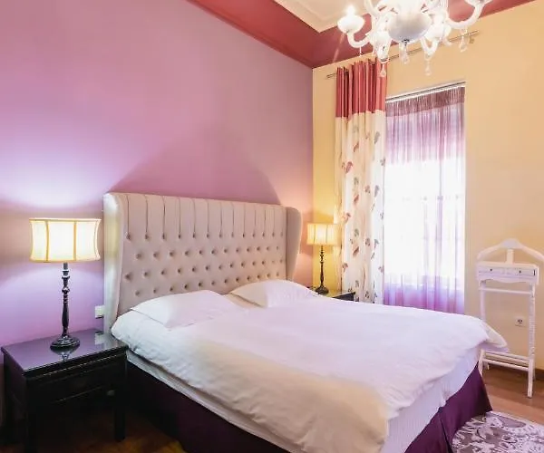 Отель Kastello 3*
